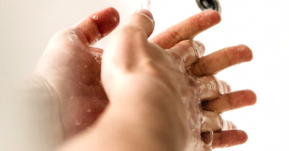 KEEP CLEAN: 4 Ways To Stay Sanitized